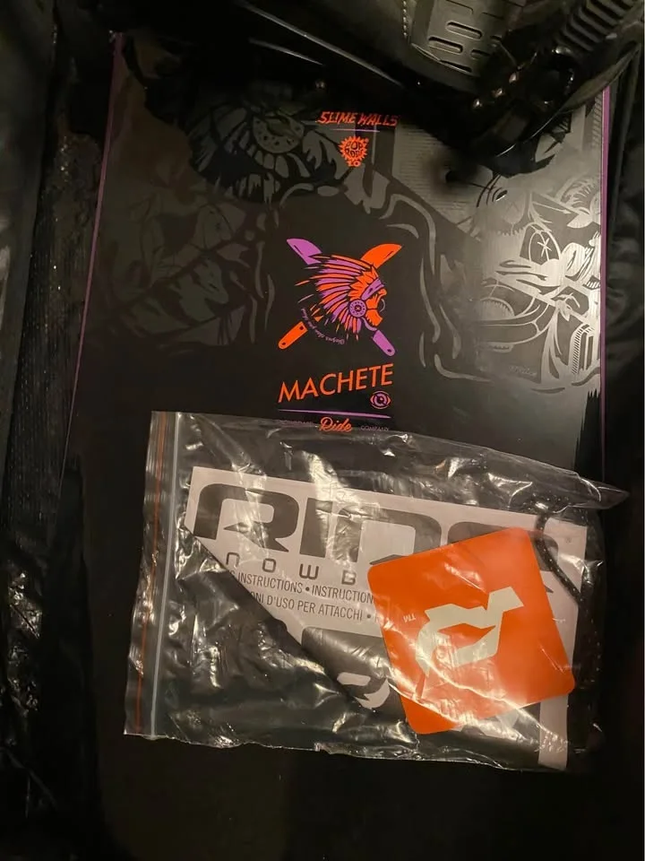 SNOWBOARD BRAND NEW SET UP/ Sharpened /Waxed READY TO SHRED. image indicator(2)