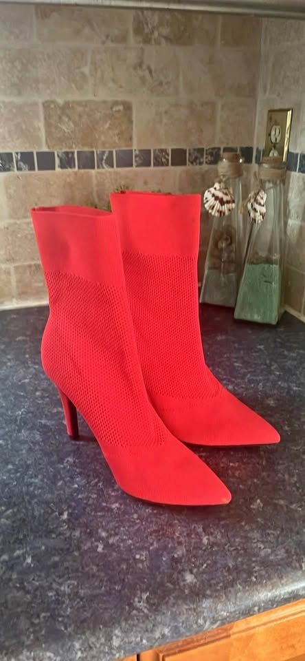 Heel USA size 5