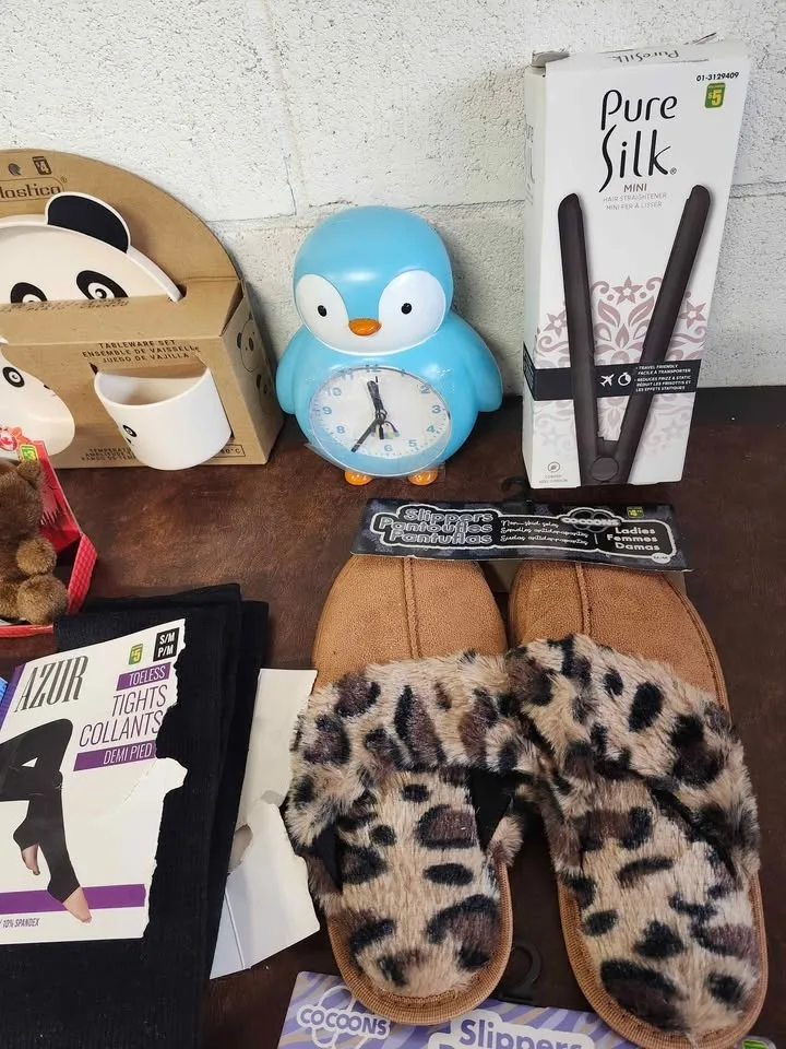 55 % Off Socks Slippers socks Christmas themes penguin clock image indicator(8)