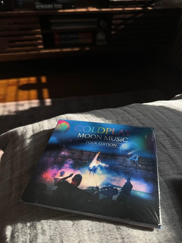 COLDPLAY - Moon Music Limited TOUR Edition CD - photo 2