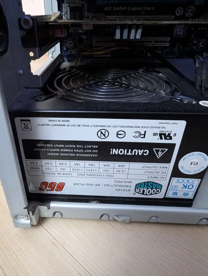 Gaming computer for use or upgrade image indicator(6)