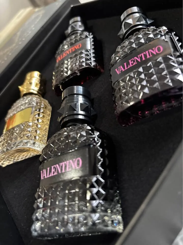 Valentino Gift sets *negotiable* image indicator(4)