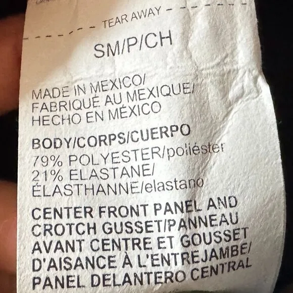 Under Armour HeatGear 3/4 Compression Leggings NWT image indicator(5)