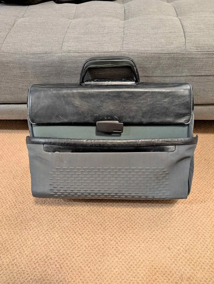 Piquadro Italian Leather Laptop Briefcase
