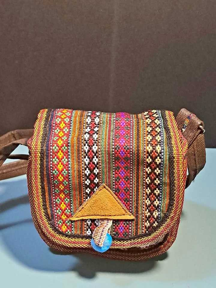 Handmade shoulder bag thumbnail