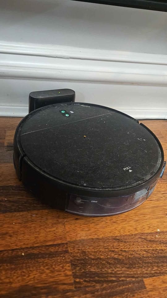 Robo Vacuum Cleaner and mop - photo 2