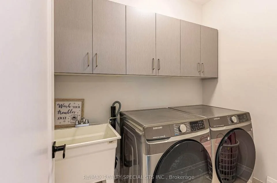 Private room for rent image indicator(2)