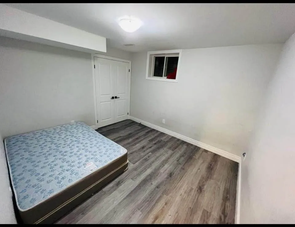 2 Beds 1 Bath - House image indicator(3)