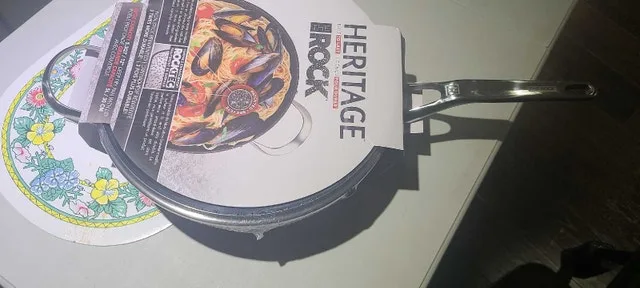 The Rock Heritage Fry Pan