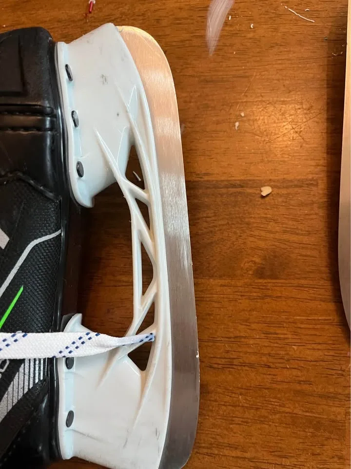 Hockey Skates image indicator(3)