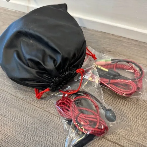 OneOdio Fusion A71 Wired Over Ear Headphones image indicator(6)