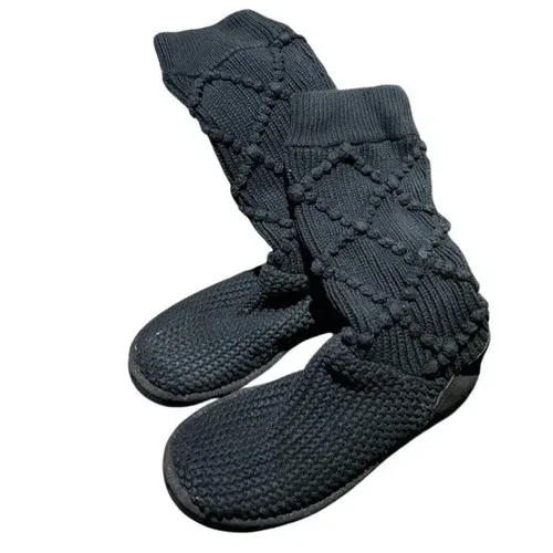 UGG - Argyle Knit Crochet- Snow Boots Size 8- Black Women’s🖤🧸