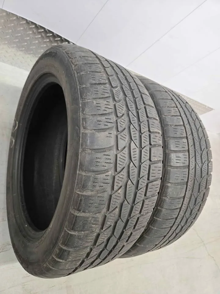 Continental Winter Contact Tires- 245/50R18 image indicator(2)