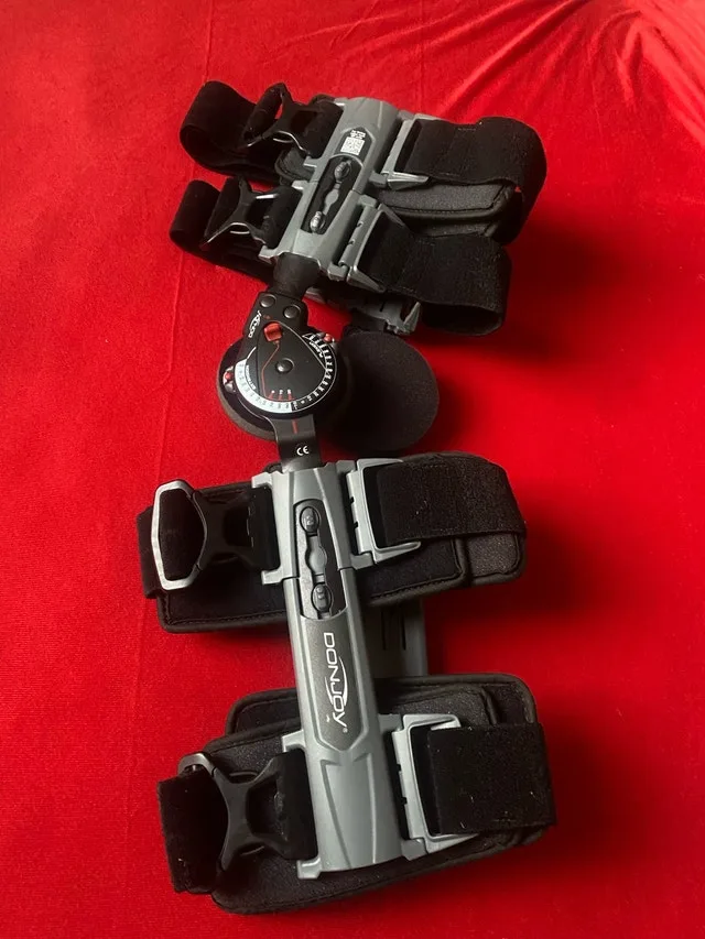 Donjoy Hinged Knee Brace Post, Op ROM Immobilizer Orthopedic