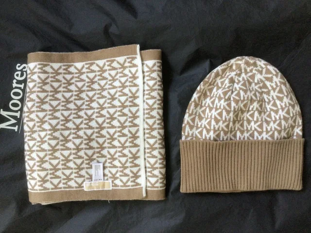 Michael Kors Women's Circle Logo Scarf and Hat
