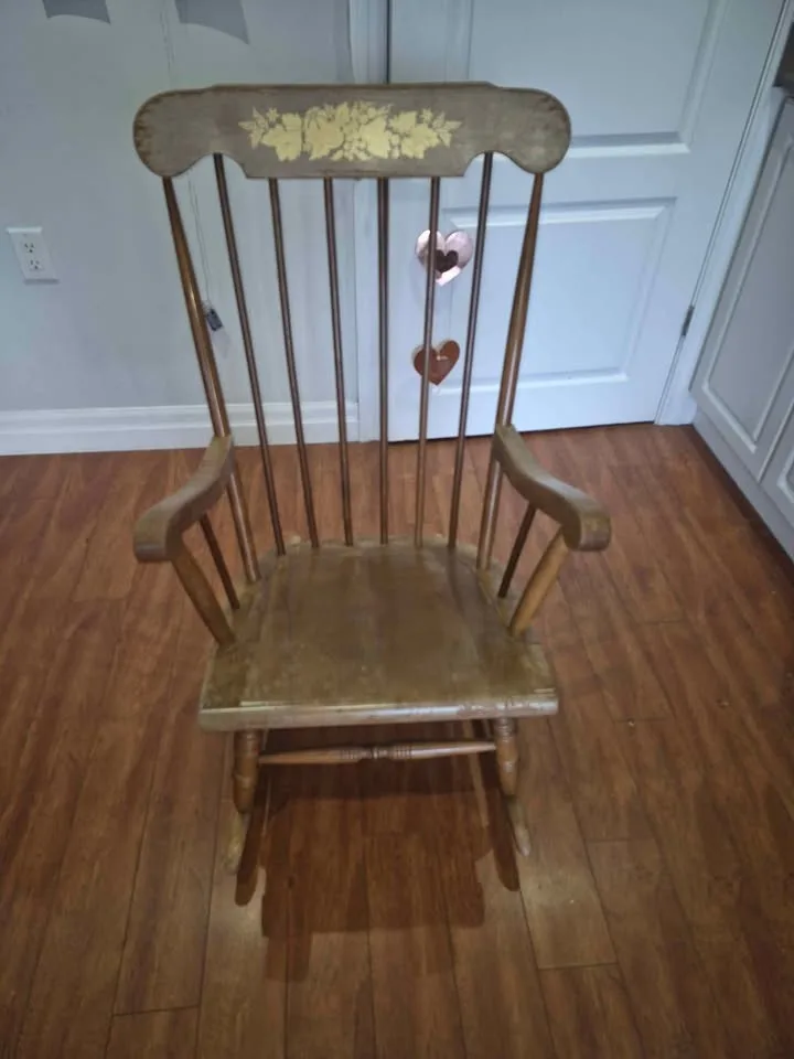 Rocking chair with foot rest image indicator(3)