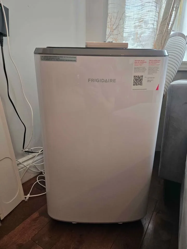 Frigidaire 12000/8000 BTU AC image indicator(3)