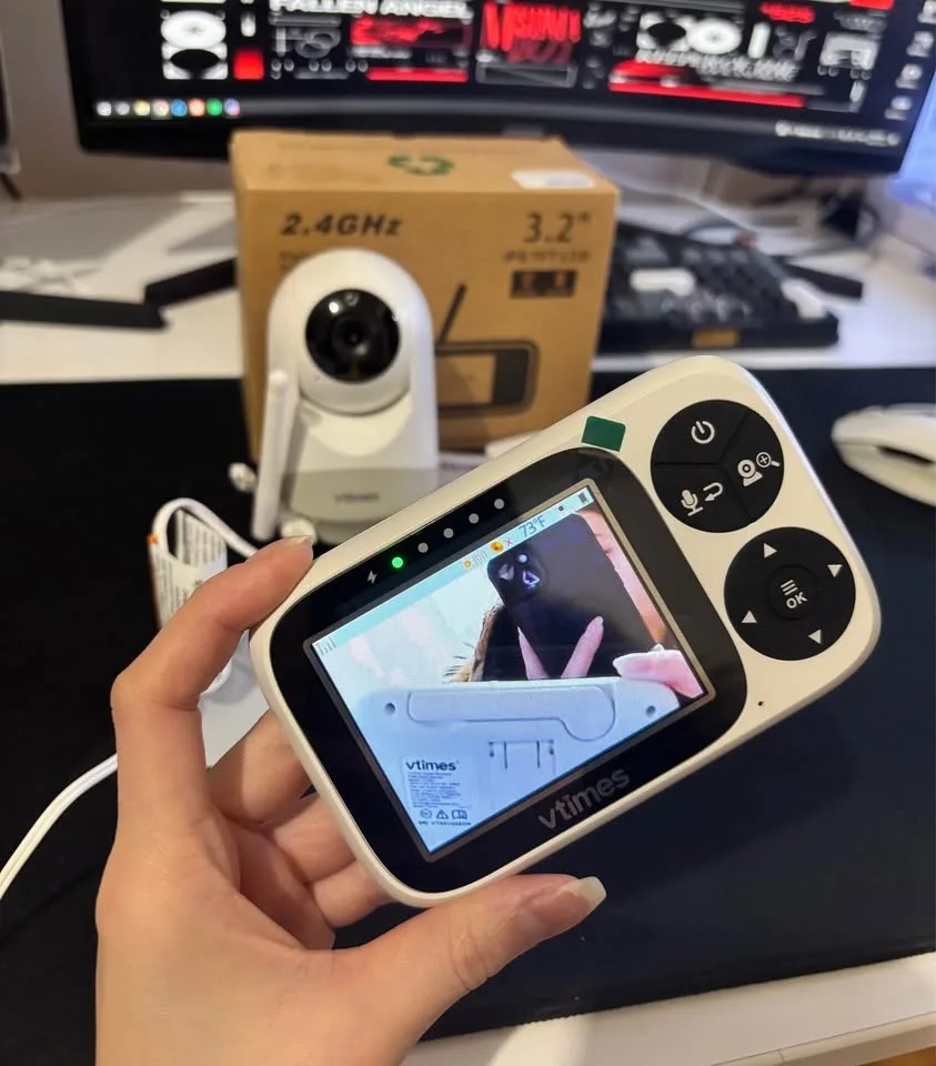 Video Baby Monitor with 1 Camera, 3.2" image indicator(2)