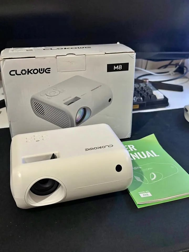 ClokoWe Mini Projector