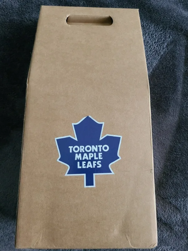 Maple Leafs Greats Golf Classic Wine & Autographs image indicator(4)