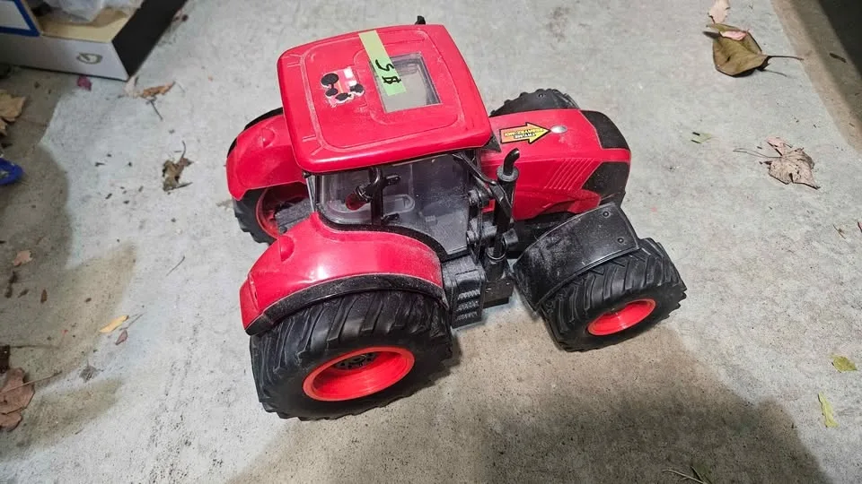 Tractors, police cars, firefighter cars, cars with music image indicator(2)