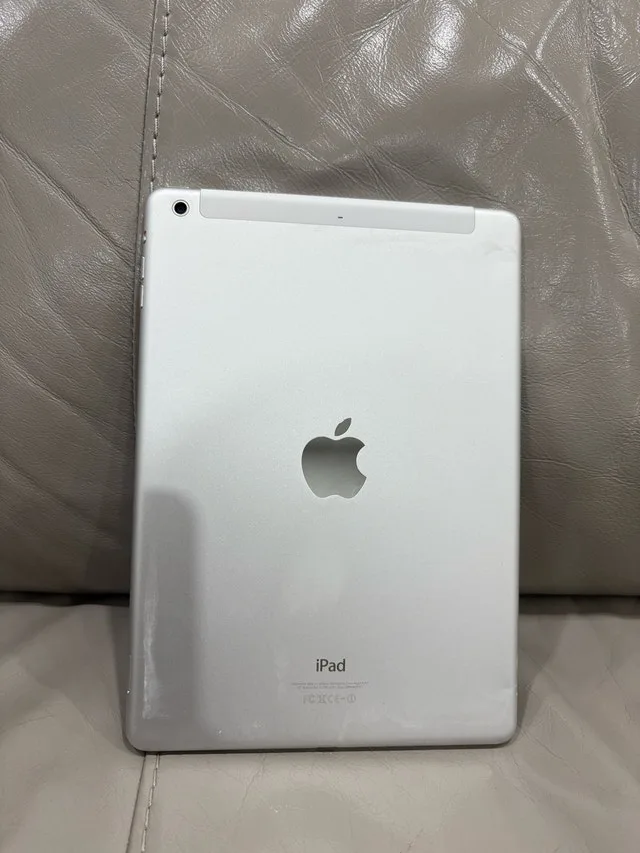 iPad Air 32G wifi+cellular silver image indicator(2)