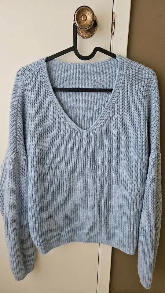Blue sweater knitted long sleeve (Women)