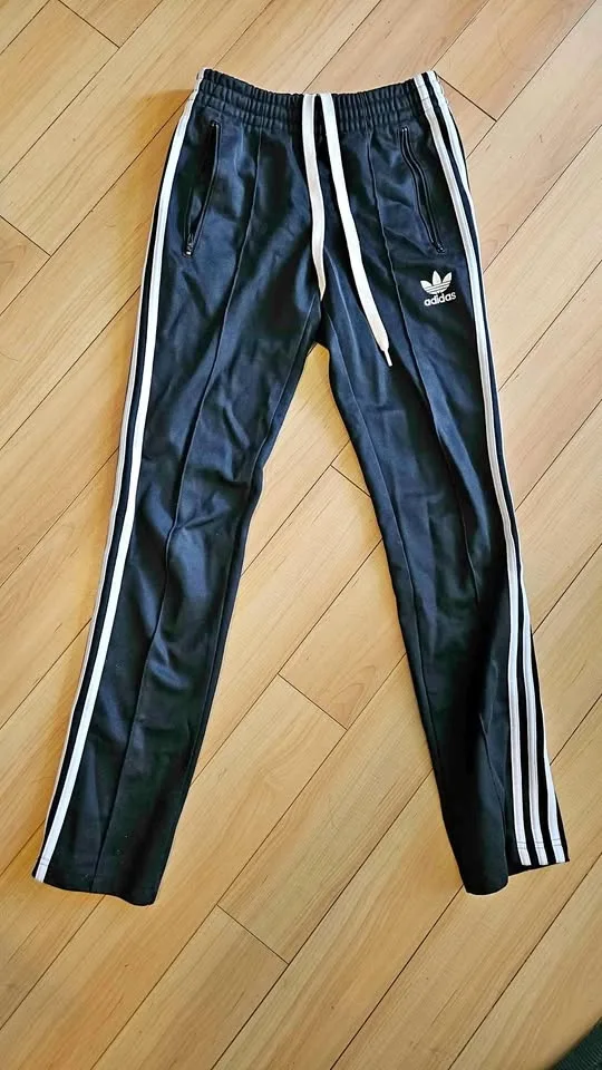 Adidas Pants (Women XS)