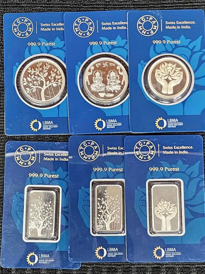 10 gram silver bar/coin