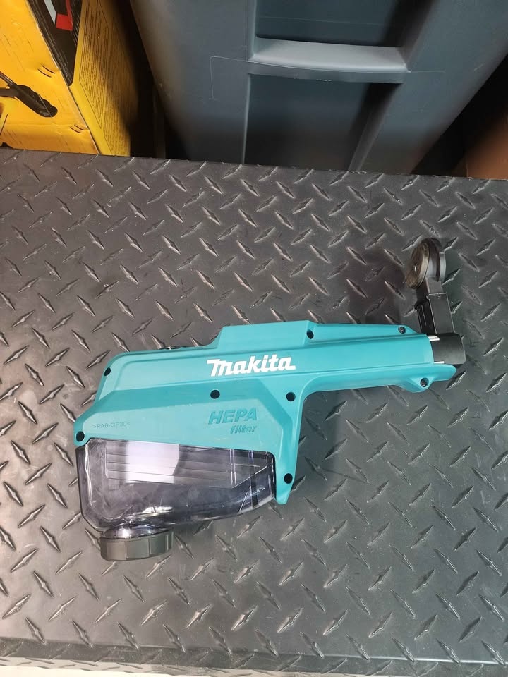 Makita sds drill vacuum attachment - photo 2