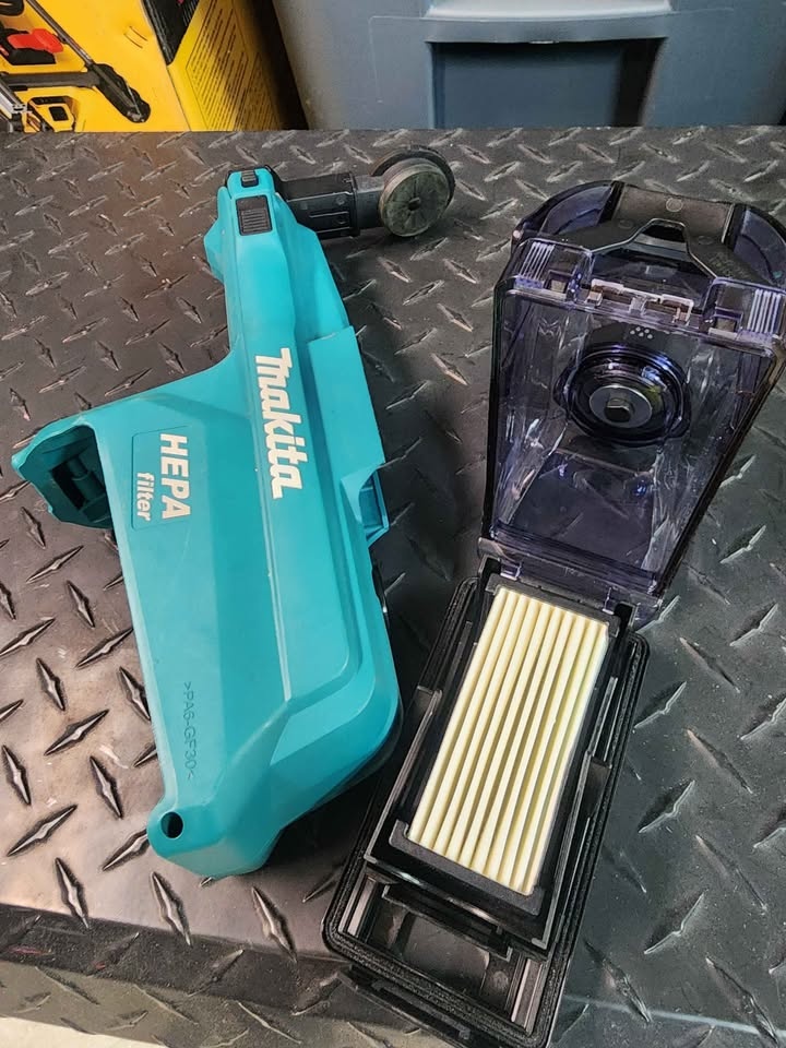 Makita sds drill vacuum attachment - photo 4