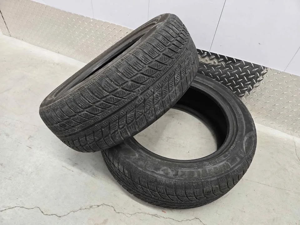 Snowmaster Winter Tires- 205/55R16 image indicator(6)