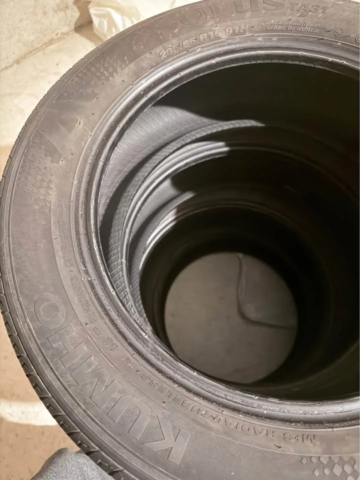 🚗 4 Kumho Tires – 205/55 R16 91H – Fits Hyundai & Many 🚗 image indicator(3)