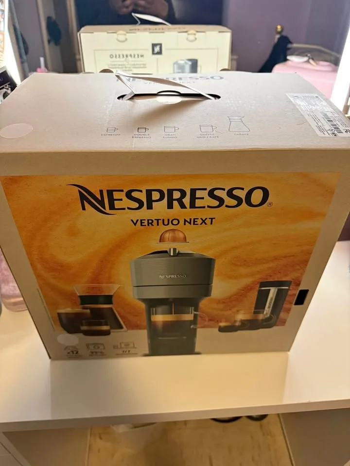 Nespresso Vertuo Next Bundle - Black and White