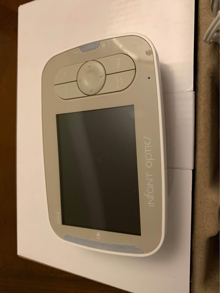 Infant Optics DXR-8 Baby Monitor - photo 2