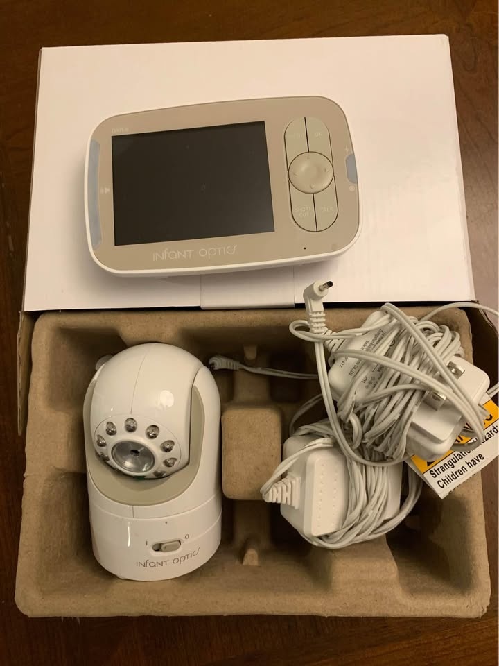 Infant Optics DXR-8 Baby Monitor - photo 3