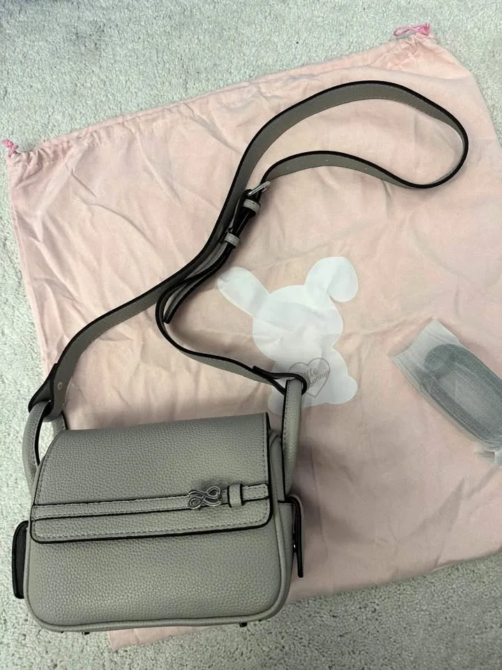 House of little bunny treasure belt 18