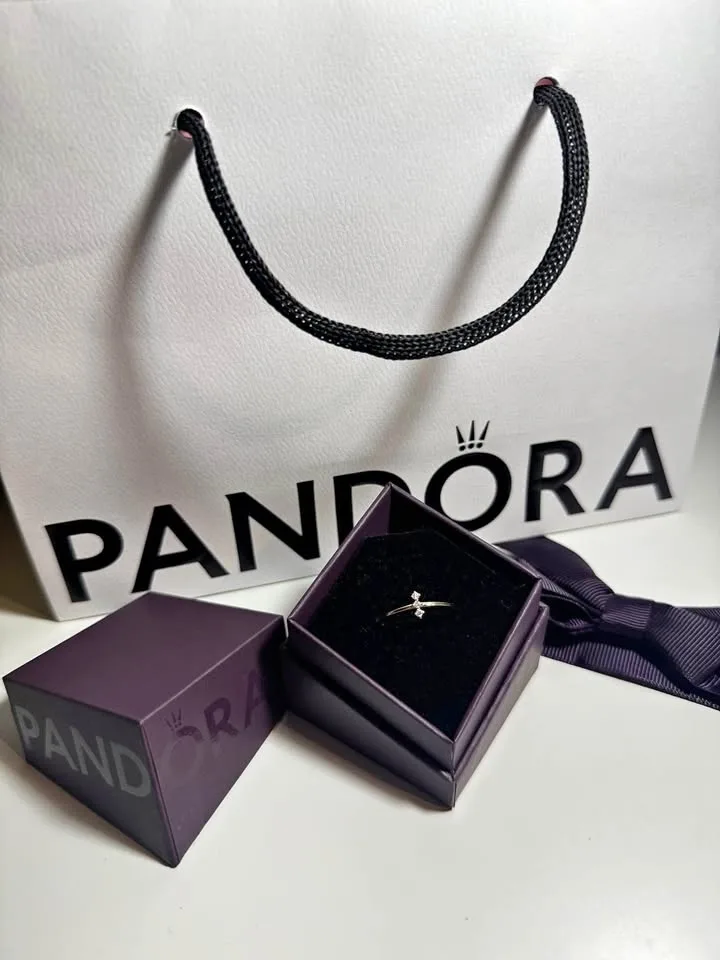 Pandora Era Lab-Diamond Ring