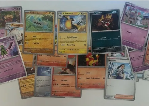 Pokemon card bulk lot Common/Uncommons, 50 AssortedCards Holo