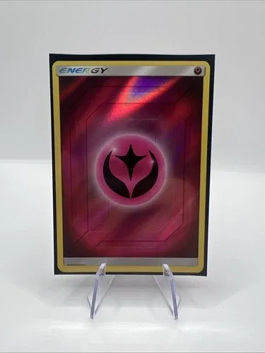 Fairy Energy Reverse Holo Pokémon Sun & Moon Hidden Fates NM
