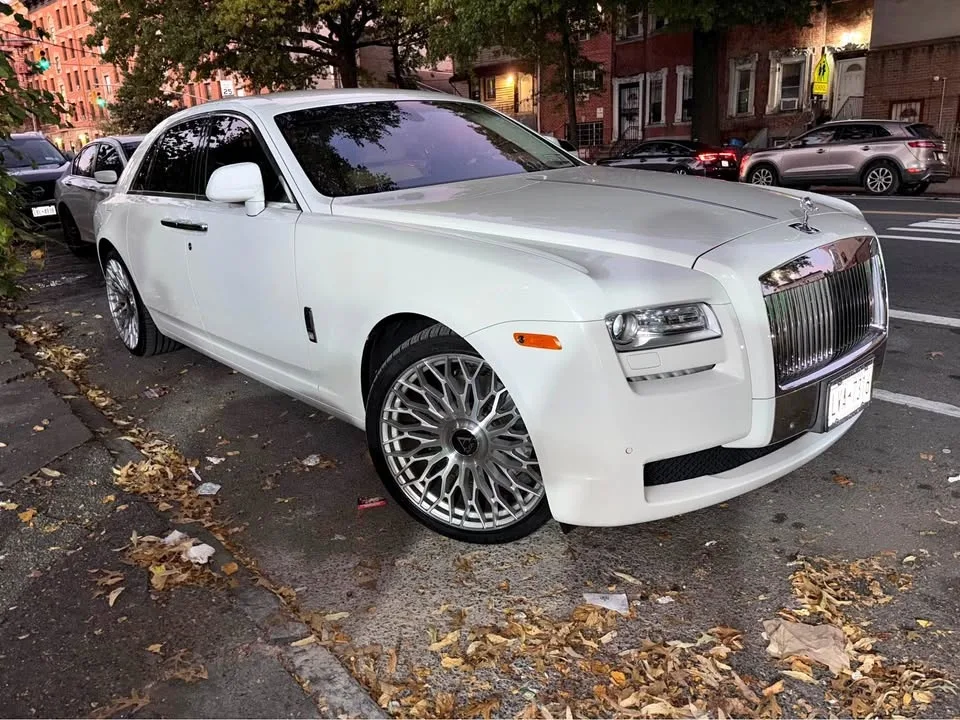 2013 Rolls-Royce Ghost · Extended Sedan 4D