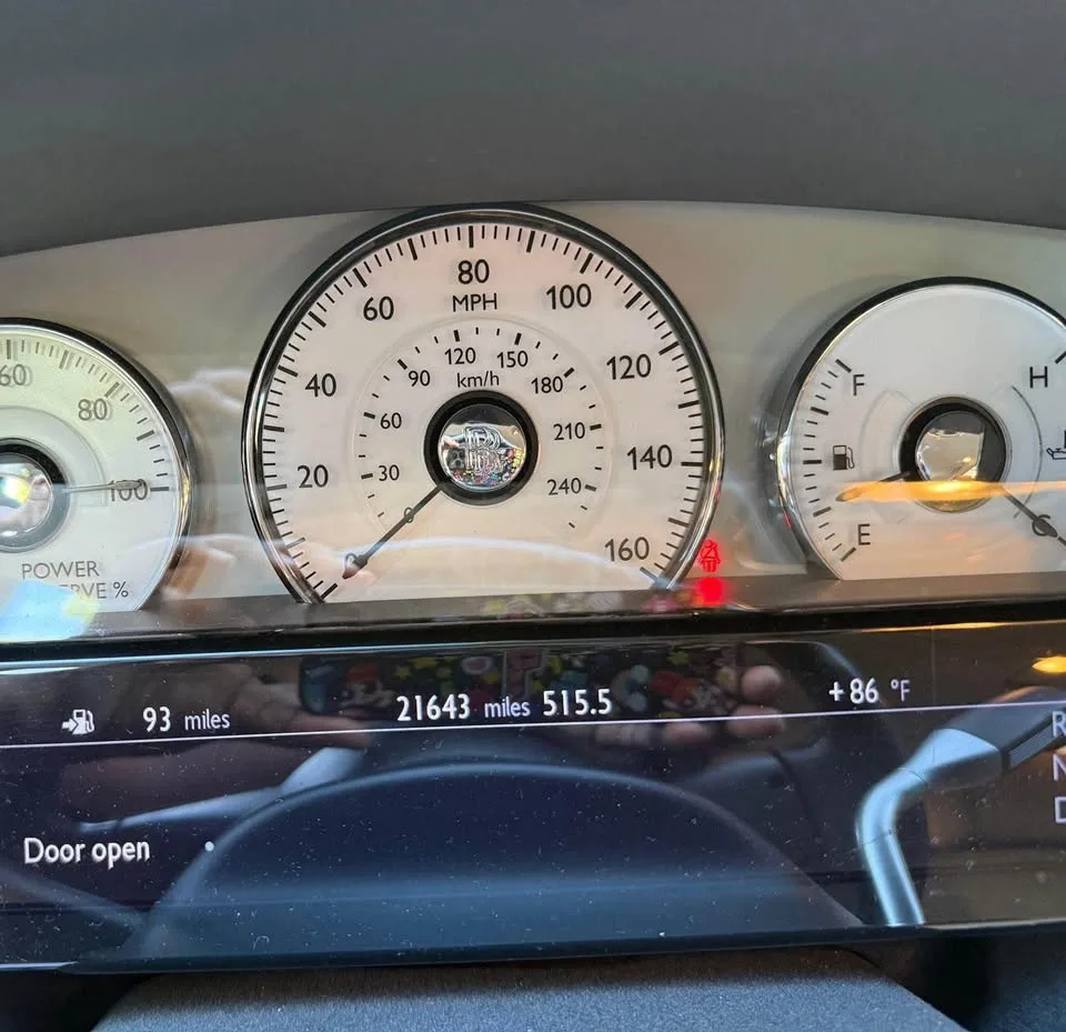 2013 Rolls-Royce Ghost · Extended Sedan 4D image indicator(2)