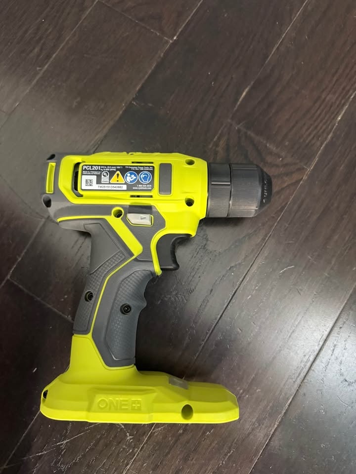 Ryobi PCL201 18V 3/8 in Drill (Tool Only) - photo 2