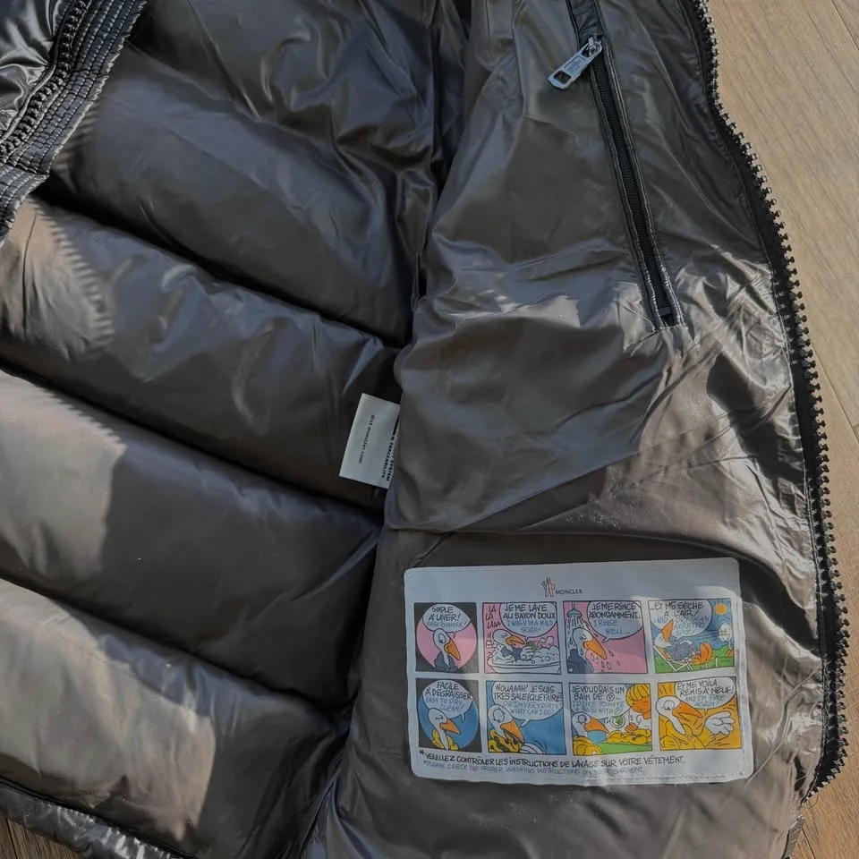 $200 Moncler Maya image indicator(2)