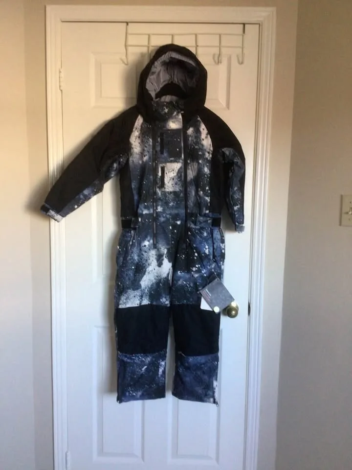 2 Ski/Snowboard Suits Size 130cm (Fits 8-9 Years) image indicator(10)