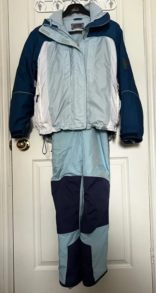 Columbia Snowboard pants (optional jacket) - woman's image indicator(5)