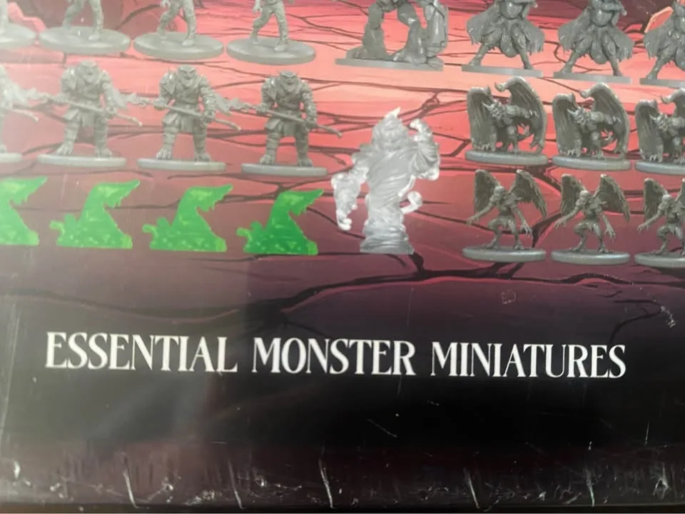 New Sealed DND Miniatures - 125 Unpainted 28mm Minis image indicator(10)