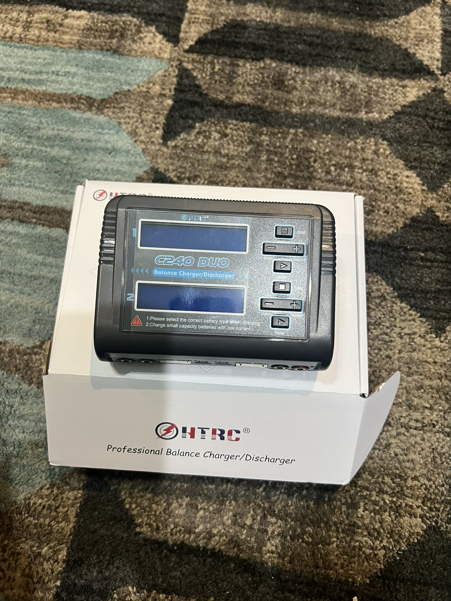 Htrc C240 Dual Battery Charger - photo 2