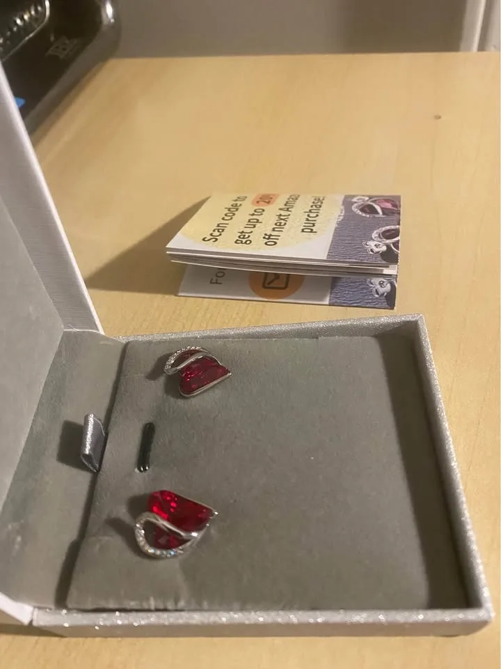 New Stud Leafael Heart Crystal Earrings Jewellery image indicator(3)