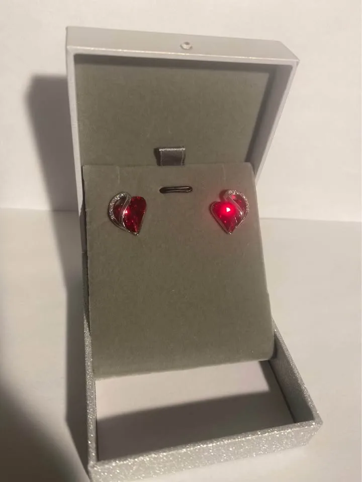 New Stud Leafael Heart Crystal Earrings Jewellery image indicator(7)